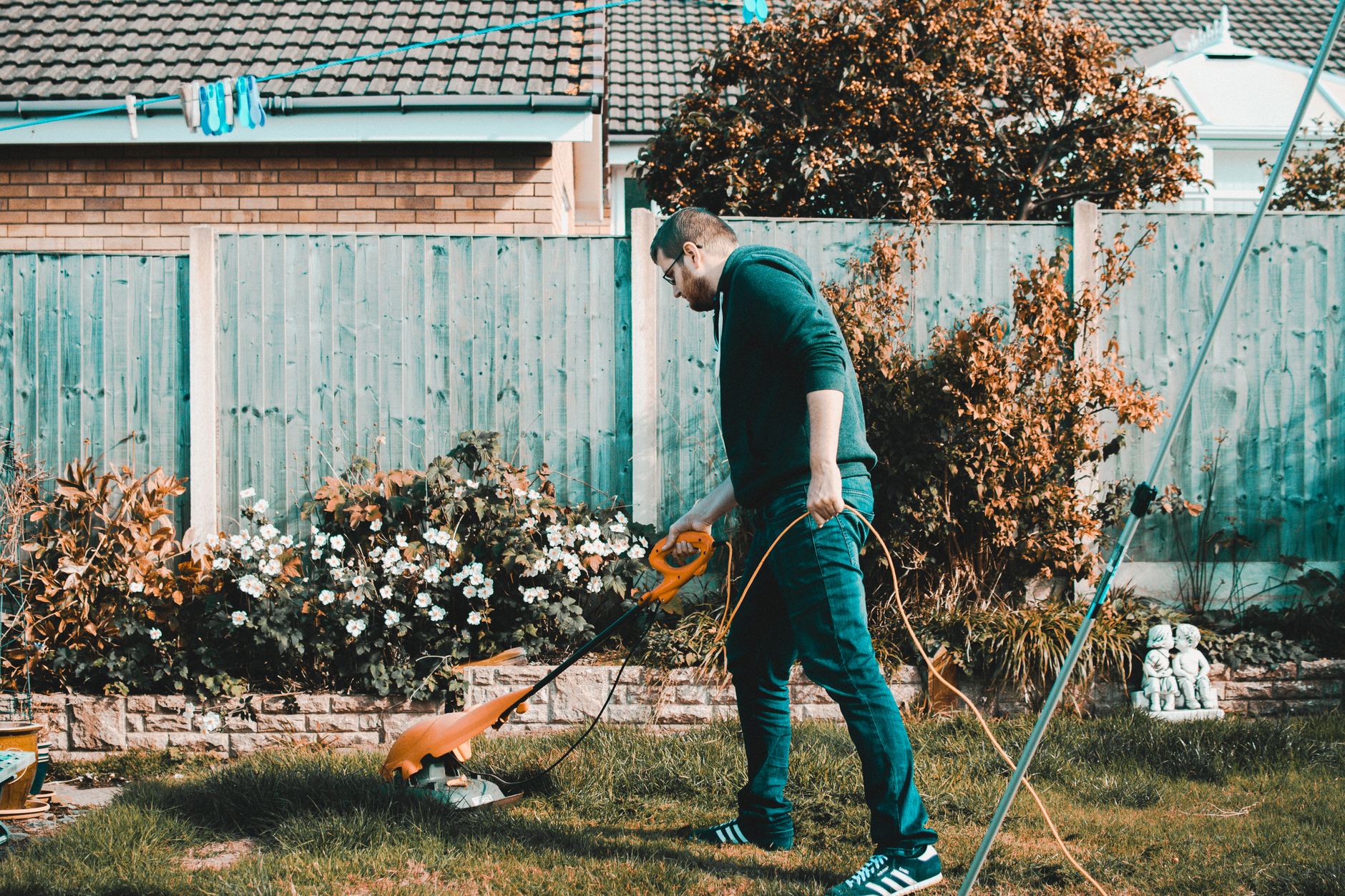 Edging & Trimming – Cameron